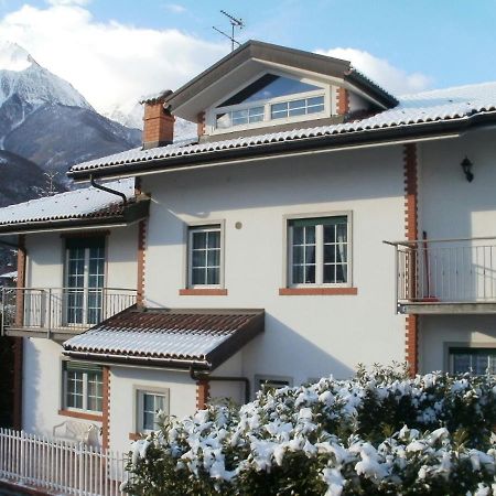 Villa Mafi Нюс Экстерьер фото