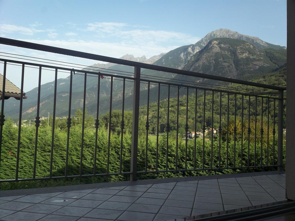Villa Mafi Нюс Экстерьер фото