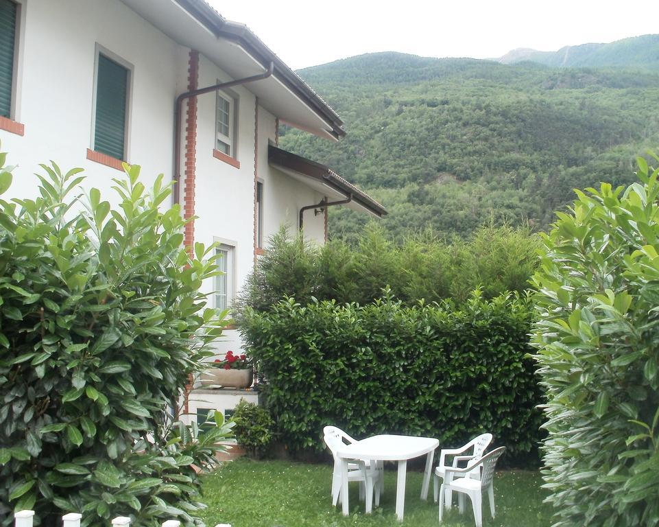 Villa Mafi Нюс Экстерьер фото